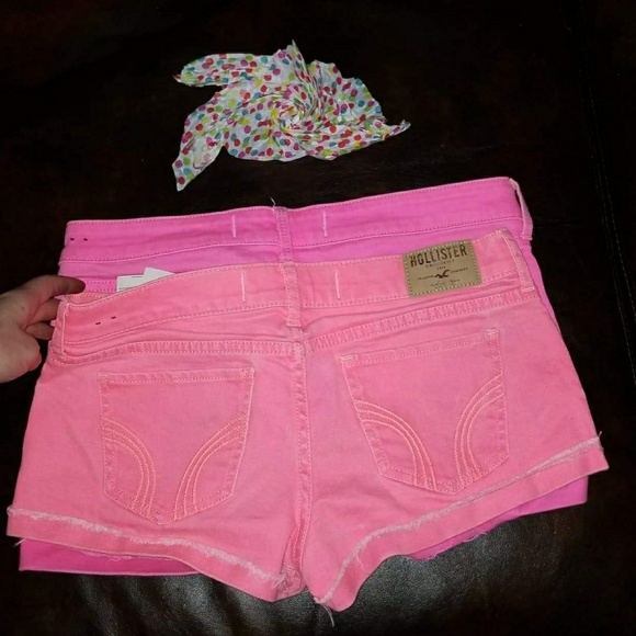 Hollister Shorts | Size 5 - Picture 4 of 4